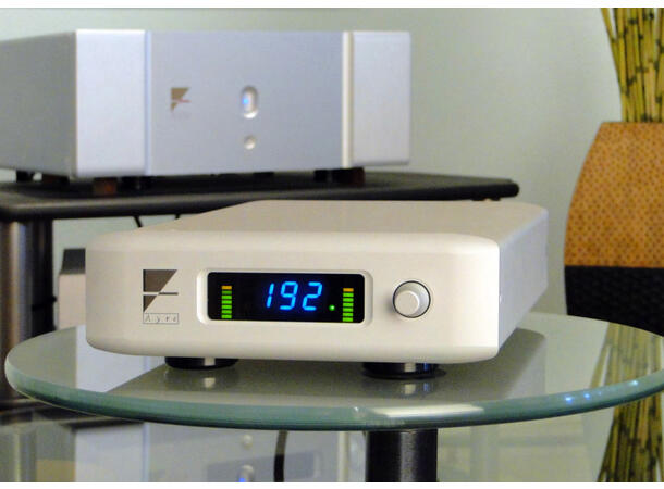 Ayre QA-9 analog-digital konverter, sølv USB A/D konverter, 24 bit, 192 kHz